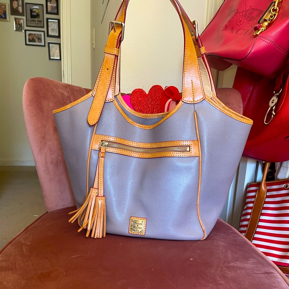 Dooney and Bourke Tulip tote, Taupe,